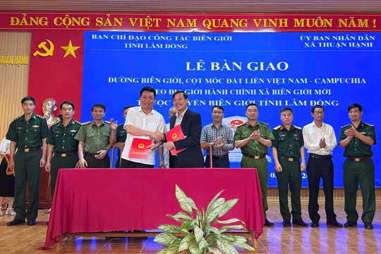 Bàn giao hơn 23 km đường biên, mốc giới cho xã biên giới Thuận Hạnh quản lý