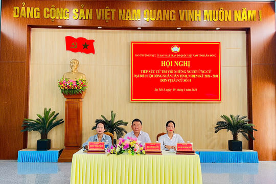 Ứng cử viên đại biểu HĐND tỉnh tiếp xúc cử tri xã Đạ Tẻh 3