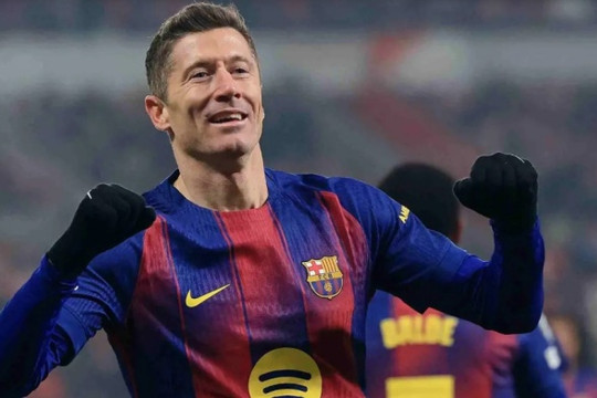 Robert Lewandowski: Vũ khí bí mật của Hansi Flick trước đại chiến Newcastle