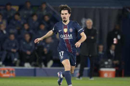PSG đối mặt khủng hoảng tuyến giữa trước đại chiến với Chelsea tại Champions League