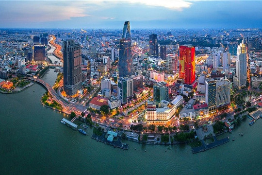 Vietnam Airlines mở đường bay thẳng TP.HCM - Phuket: Kết nối tâm điểm kinh tế và du lịch