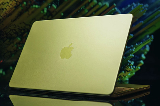 CEO Asus thừa nhận MacBook Neo tạo cú sốc lớn cho thị trường máy tính Windows