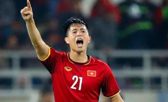 Văn Hậu và Đình Trọng trở lại Đội tuyển Việt Nam trong danh sách 8 ngôi sao CAHN