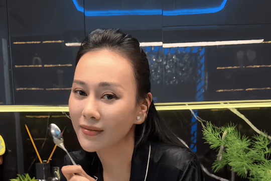 Diễn viên Phương Oanh bất ngờ tái xuất với vlog nấu ăn sau nửa năm vắng bóng vì biến cố gia đình