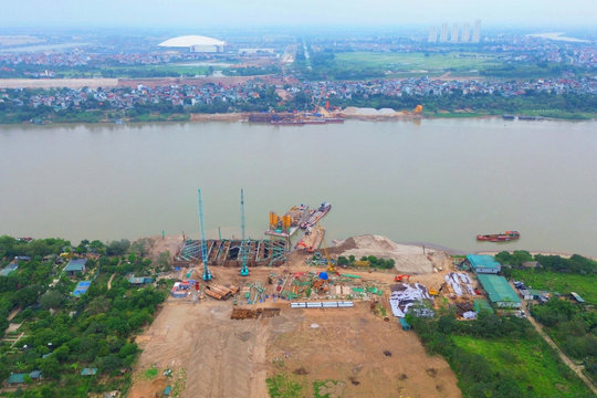 Tiến độ giải phóng mặt bằng cầu Tứ Liên: Bàn giao 30% diện tích phía nội đô