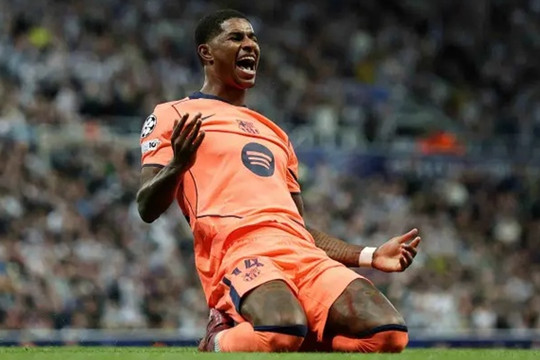 MU ra "tối hậu thư" 30 triệu euro cho Barcelona về tương lai Marcus Rashford