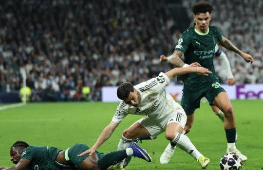 Real Madrid vùi dập Man City 3-0: Sự sụp đổ hệ thống tại Bernabeu