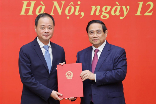 Thủ tướng trao quyết định bổ nhiệm Chủ tịch Viện Hàn lâm Khoa học và Công nghệ Việt Nam