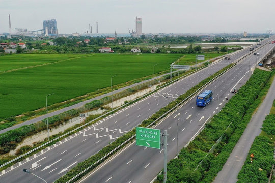 Mở rộng cao tốc Cầu Giẽ - Ninh Bình lên 6 làn xe với tổng vốn hơn 3.000 tỷ đồng