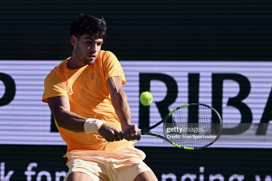 Carlos Alcaraz vượt khó trước Cameron Norrie, hẹn đấu Daniil Medvedev tại bán kết Indian Wells