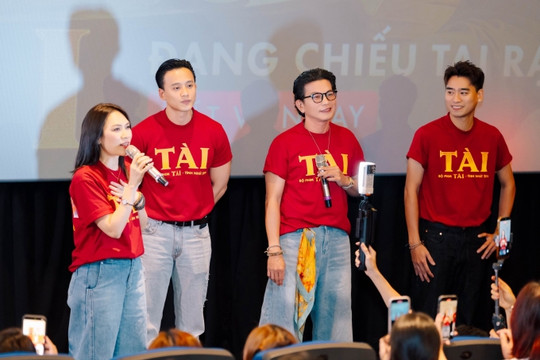 Mỹ Tâm và Mai Tài Phến gây bão mạng xã hội với màn nhảy đôi tại cinetour phim Tài