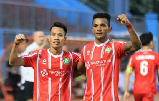 Trường Tươi Đồng Nai thắng Khánh Hòa 2-0: Thống trị tuyệt đối với 14 trận bất bại