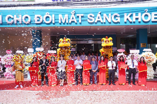 Khai trương Bệnh viện Mắt Sài Gòn Bình Thuận
