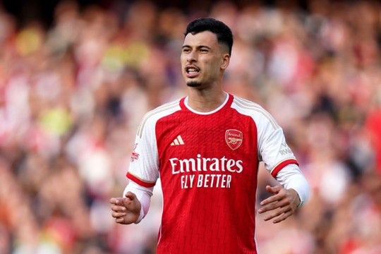 Arsenal đối mặt bài toán gia hạn với 5 trụ cột sau khi trói chân Bukayo Saka