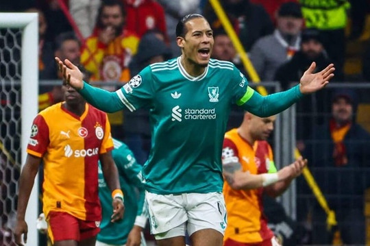 Thất bại tại cúp châu Âu, Ngoại hạng Anh vẫn nắm chắc 5 suất dự Champions League