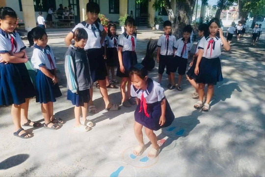 “Giờ ra chơi trải nghiệm, sáng tạo”: Sân chơi bổ ích cho học sinh