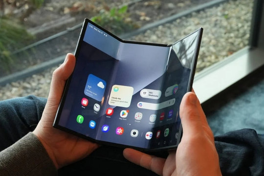 Samsung dừng sản xuất Galaxy Z TriFold: Kết thúc sứ mệnh của mẫu smartphone gập ba