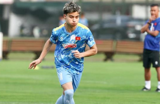 HLV Đinh Hồng Vinh giải mã lý do triệu tập 'thần đồng' Antonio Moric lên U23 Việt Nam