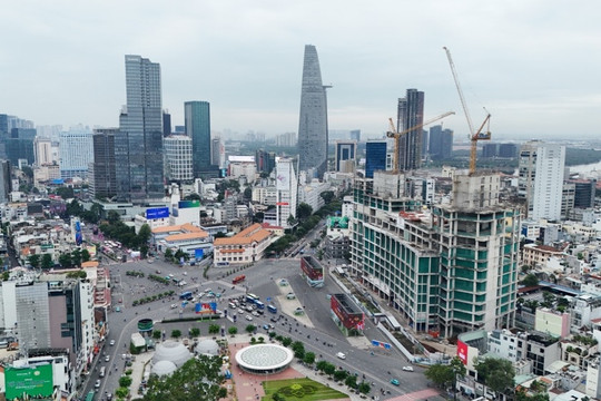 Tái khởi động One Central HCM: Tháp đôi chọc trời tại khu đất vàng Bến Thành thi công trở lại