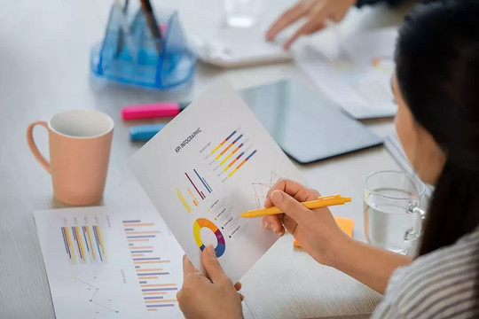 Hộ kinh doanh hoạt động dạy học nộp thuế thế nào?