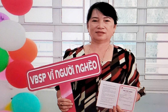 Gửi tiết kiệm tiếp sức nguồn lực cho người nghèo