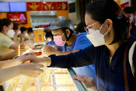 Giá vàng chiều hôm nay 20/3/2026: Chốt bảng, biểu đồ giá vàng trong nước và vàng thế giới cuối ngày thứ Sáu