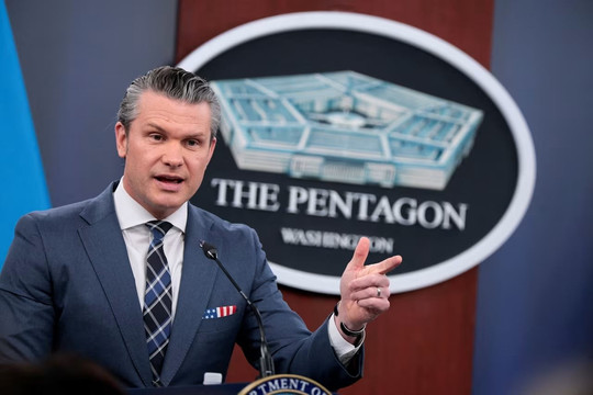 Bộ trưởng Chiến tranh Mỹ Pete Hegseth đánh giá về kho tên lửa của Iran