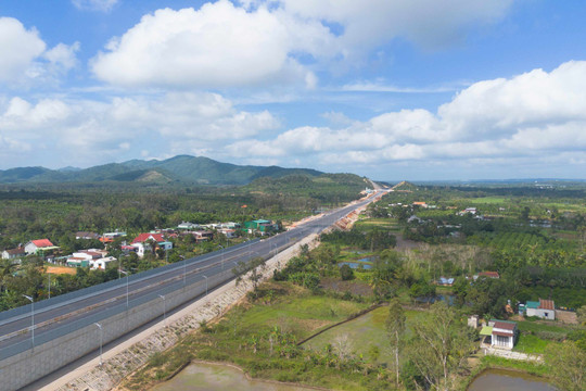 Cao tốc Khánh Hòa - Buôn Ma Thuột qua Đắk Lắk đạt 94% khối lượng thi công hạng mục cuối