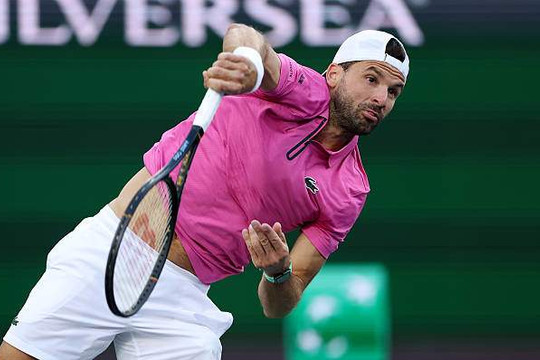 Miami Open: Tsitsipas thẳng tiến vòng 2, Dimitrov gục ngã sau 3 set kịch tính