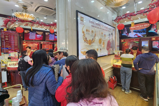 Giá vàng chiều hôm nay 21/3/2026: Chốt bảng, biểu đồ giá vàng trong nước và vàng thế giới cuối ngày thứ Bảy