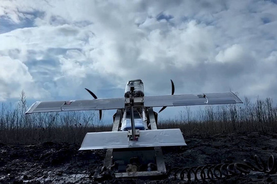 Nga nâng cấp UAV Molniya bằng cáp quang: Giải pháp vô hiệu hóa tác chiến điện tử