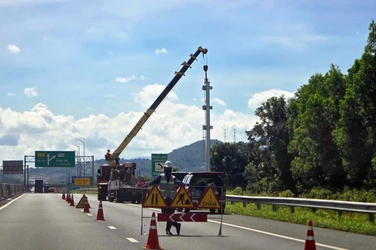 Tăng cường kiểm soát tốc độ trên loạt cao tốc trọng điểm phía Nam