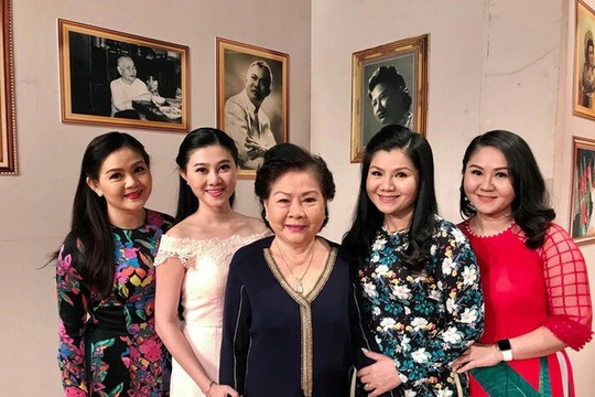 Nghệ sĩ Xuân Yến: Nữ hổ tướng gia tộc Minh Tơ và mối duyên đặc biệt với Kim Tử Long