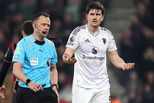 BTC Ngoại hạng Anh khẳng định Harry Maguire nhận thẻ đỏ đúng luật