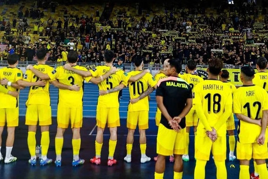 Malaysia tập huấn Thái Lan sau bê bối bị loại: Dư luận phẫn nộ vì lãng phí ngân sách