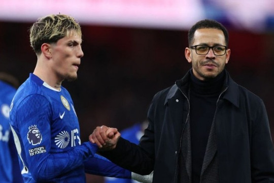 Chelsea bên bờ vực sụp đổ: 4 'tử huyệt' khiến triều đại Liam Rosenior lung lay dữ dội