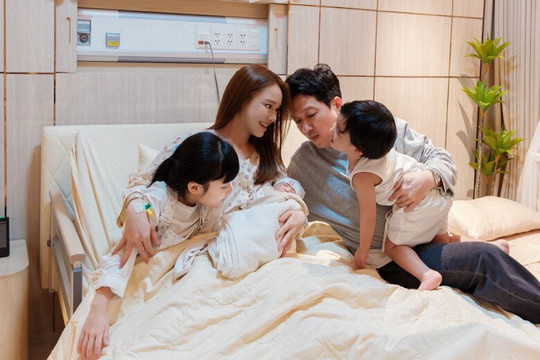 Nhã Phương hé lộ tên con thứ 3 và gói dịch vụ ở cữ gần nửa tỷ đồng