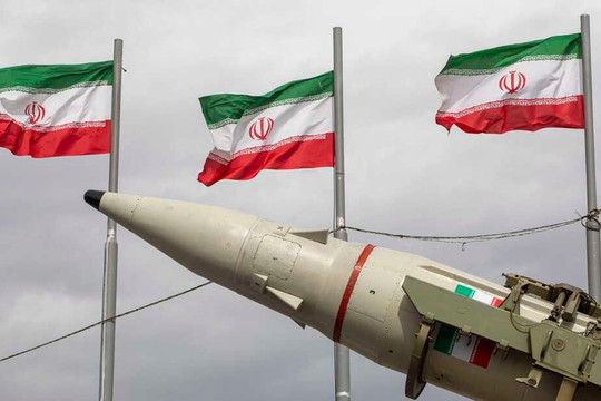 Chiến lược thích ứng của Iran và lợi thế kinh tế từ biến động giá dầu toàn cầu