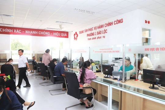 Cán bộ cơ sở phải dám nghĩ, dám làm, dám chịu trách nhiệm