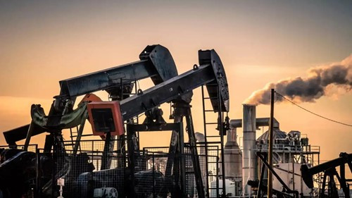 Giá dầu vượt 110 USD, rủi ro đứt gãy 20% nguồn cung năng lượng do xung đột Iran