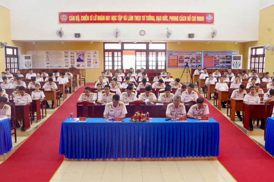 Hội thi báo cáo viên giỏi năm 2026 tại Lữ đoàn 681