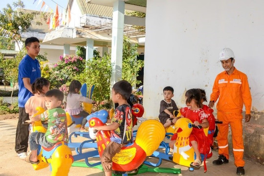 Tuổi trẻ Công ty Thủy điện Đồng Nai lan tỏa yêu thương, gắn kết cộng đồng