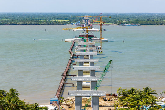 Cầu Đại Ngãi 8.000 tỷ đồng: Rút ngắn 80km đi TP.HCM và tiến độ thi công mới nhất