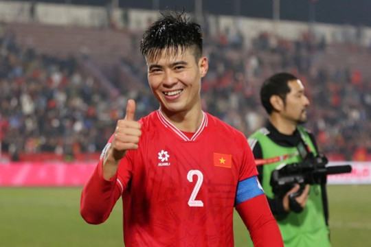 Duy Mạnh giữ băng thủ quân tuyển Việt Nam đối đầu ngôi sao Leicester City