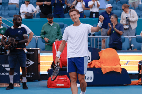 Jiri Lehecka tiến vào bán kết Miami Open 2026: Thách thức lớn cho Jannik Sinner