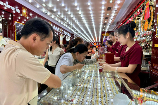 Cập nhật giá vàng hôm nay trưa 27/3/2026: Giá vàng SJC, 9999, nhẫn và giá vàng thế giới thứ Sáu