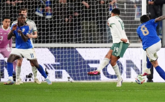 Tonali tỏa sáng rực rỡ giúp Italia đánh bại Bắc Ireland 2-0 để vào chung kết play-off World Cup