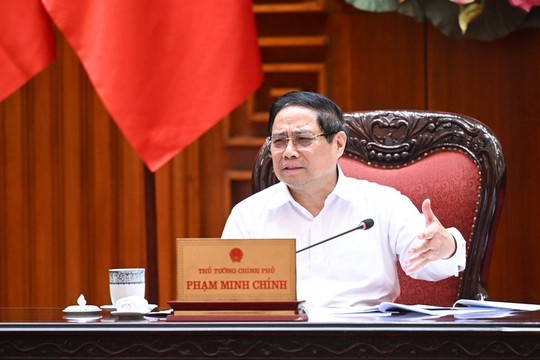 Khẩn trương xây dựng kho dự trữ xăng dầu chiến lược; sửa Nghị định kinh doanh xăng dầu