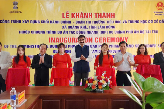 Lam Dong inaugurates school administrative building supported by India