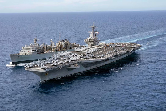 Mỹ điều tàu sân bay USS George HW Bush đến Trung Đông tăng cường áp lực lên Iran